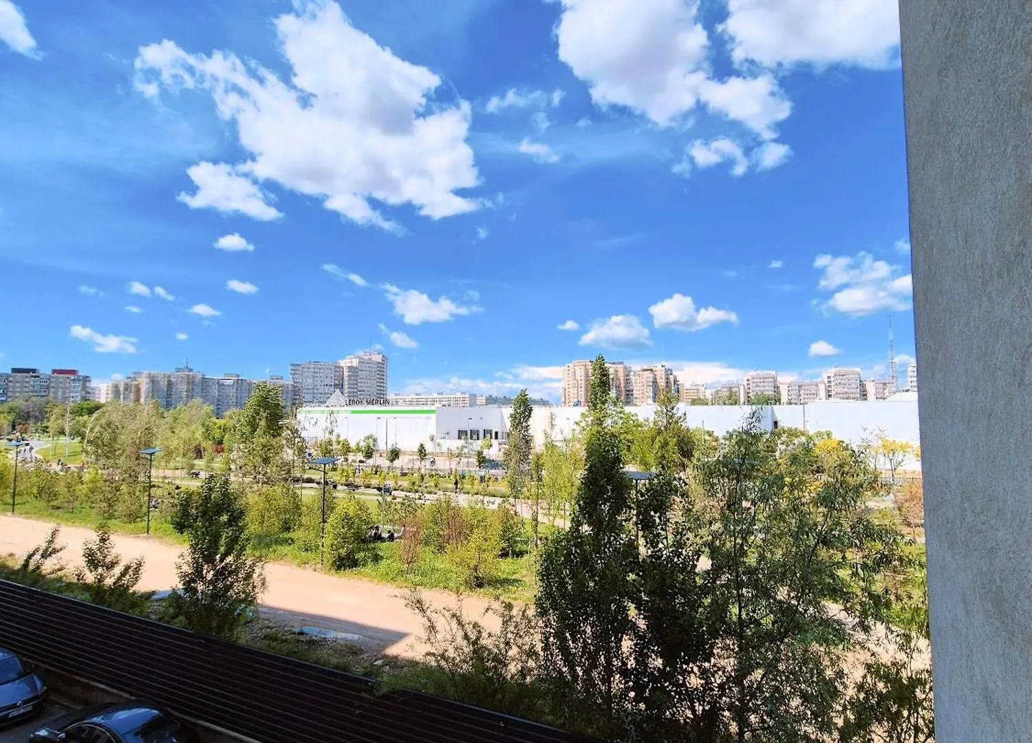 Apartment Chique Studio Near Mall Plaza Bucharest Romania